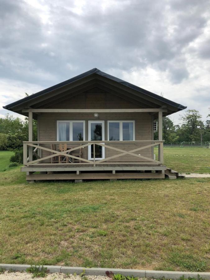 Napsugár Club és Panzió Fonyód Exterior foto
