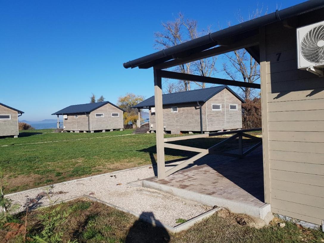 Napsugár Club és Panzió Fonyód Exterior foto